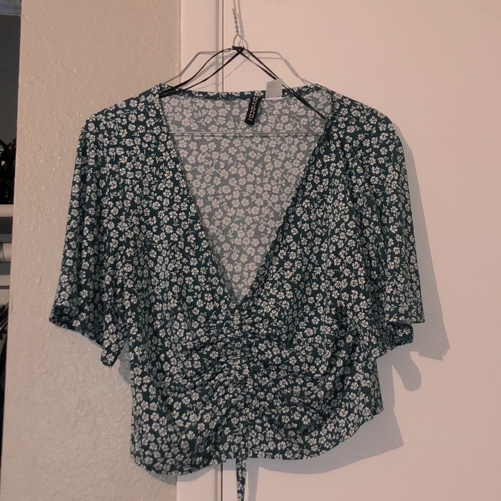 H&M Flower Crop Top